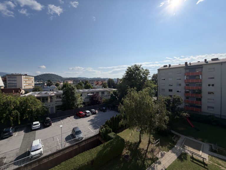 Sonnige 2-Zimmerwohnung mit Balkon Nähe AVL